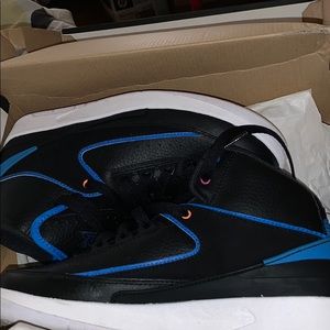 Air Jordan Retro 2 Size 6Y